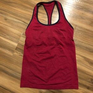 Lululemon like new tank top size 4